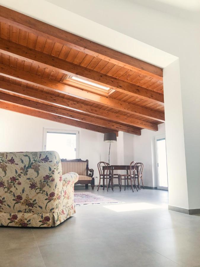 "La Casa Di Ale" Modern Suite Mondragone Exterior photo